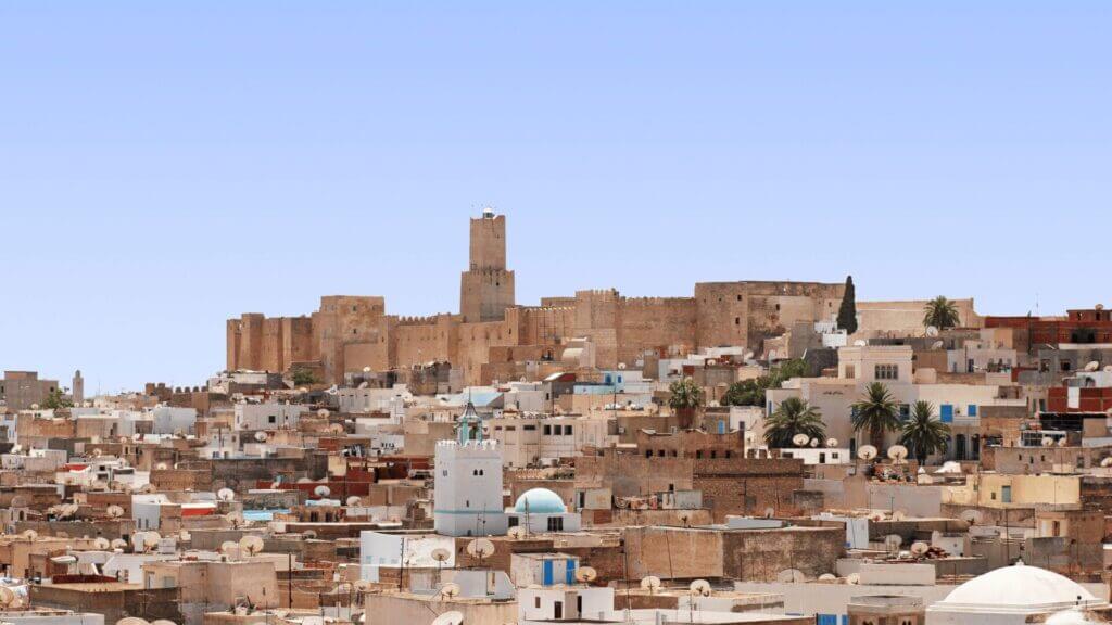 Ribat de Sousse, forteresse historique en Tunisie, près des locations de villas et appartements avec piscine dans le centre ville (medina) ou à proximité de la plage de Sousse